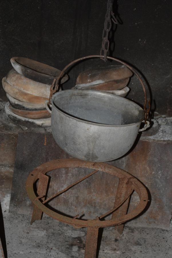 Friends House Ξενοδοχείο Κουτάισι Εξωτερικό φωτογραφία